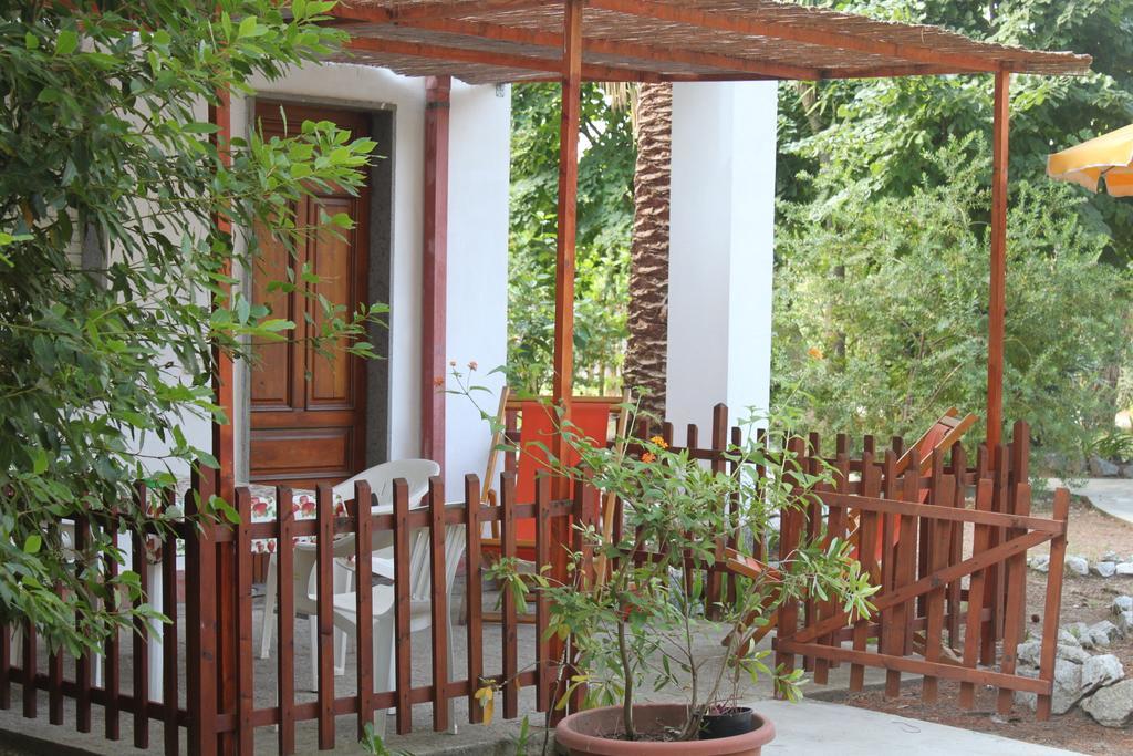 Villette Vacanze Bivona Habitación foto